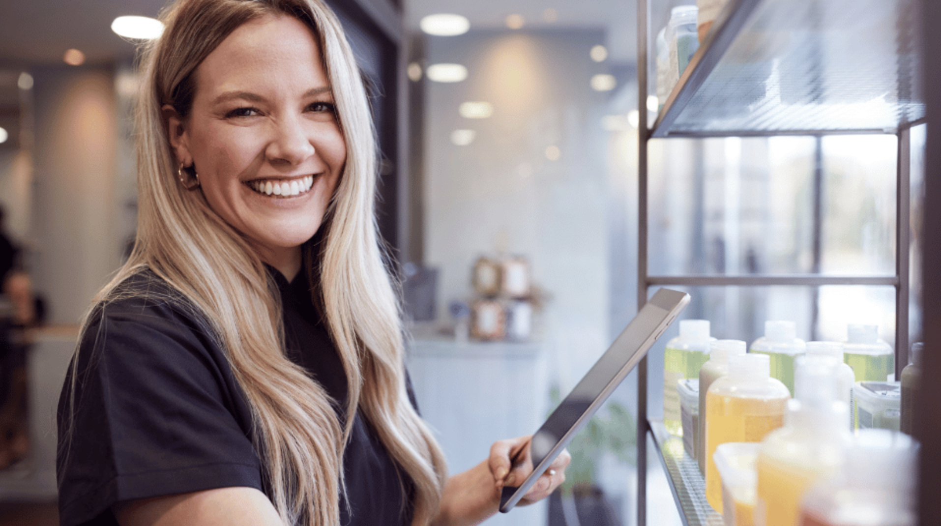 Build Business Credit: A Step-by-Step Guide for Entrepreneurs